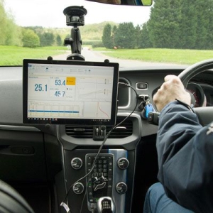 MS-surface-pro-in-car-06c26d53